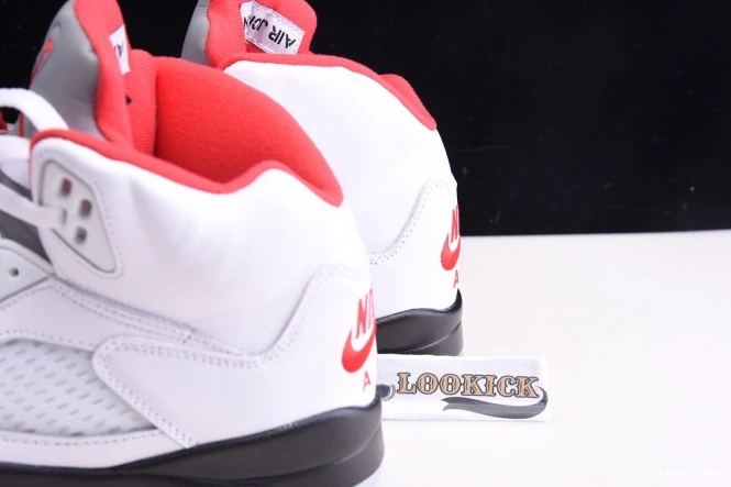5 Tongue Fire DA1911-102 Retro Air Jordan (2020) Red Silver 0712